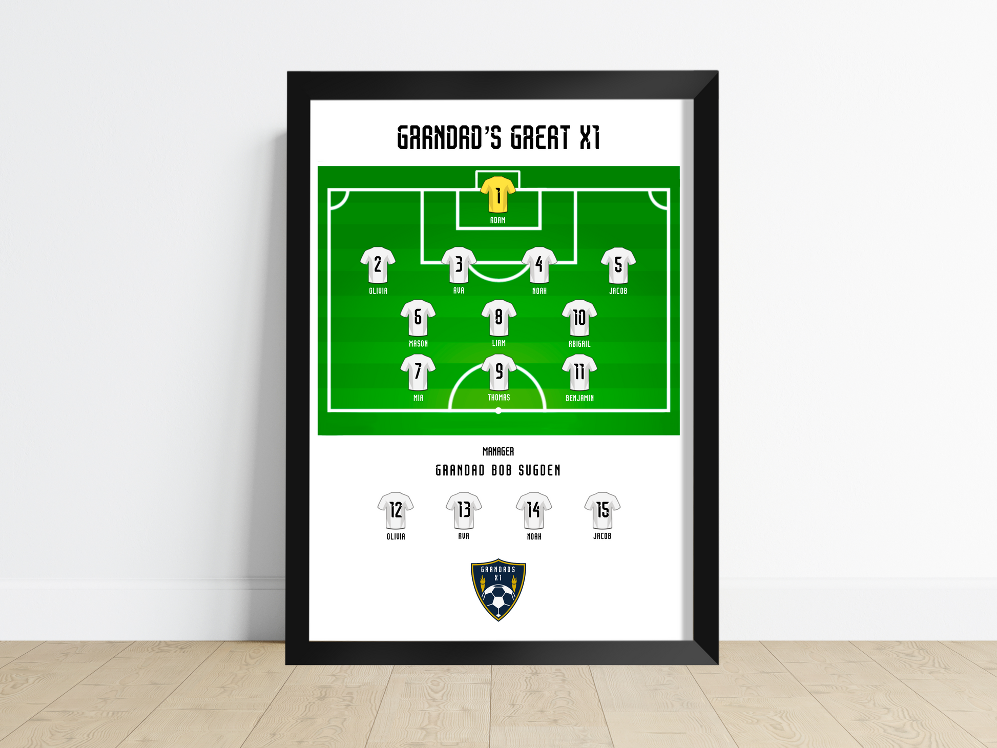 Personalised home decor print: 'Grandad's Great XI.' Football pitch design with 11 grandchild names. Thoughtful gift capturing cherished memories.