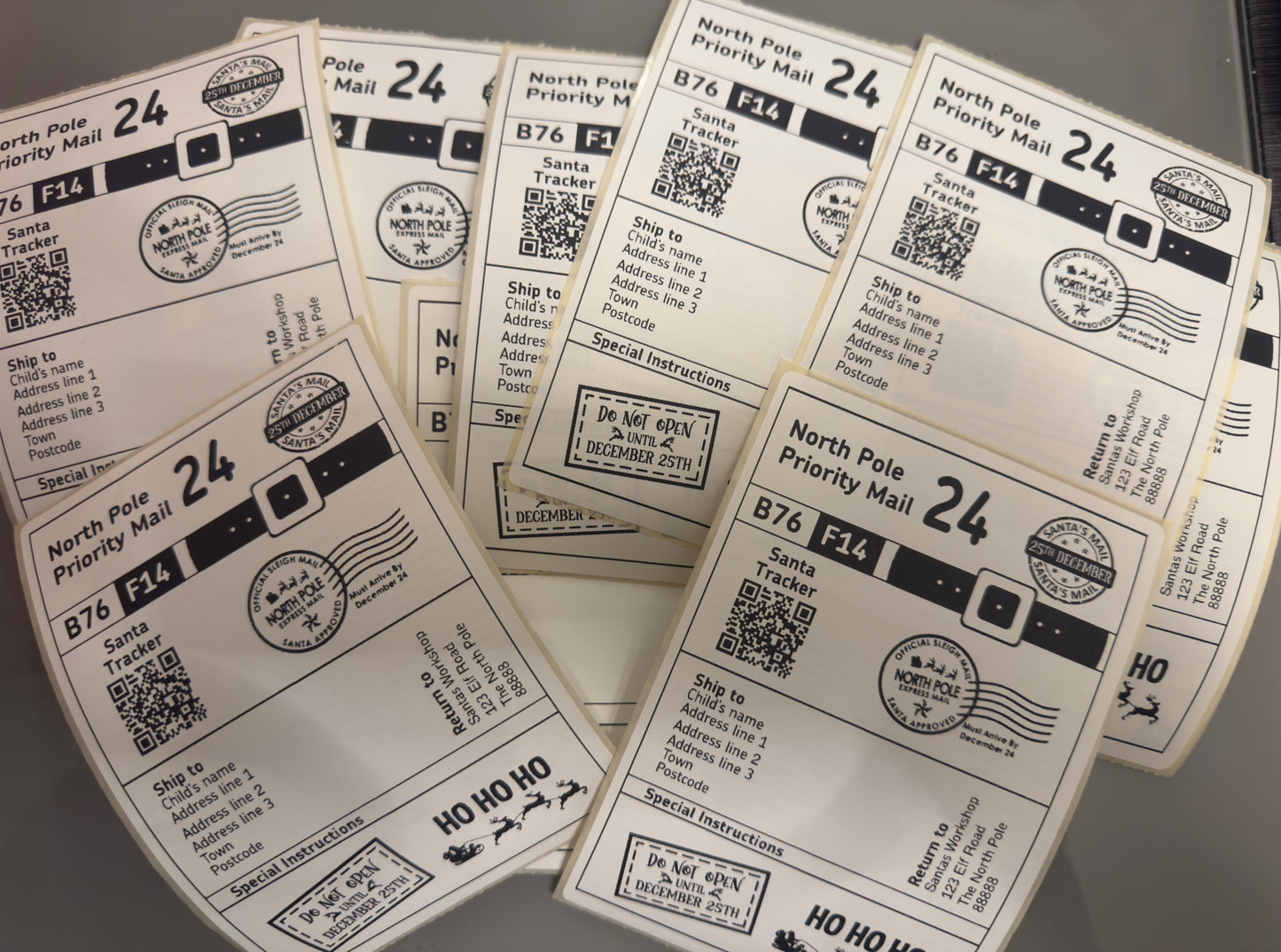 Personalised Santa Labels with QR Code Santa Tracker
